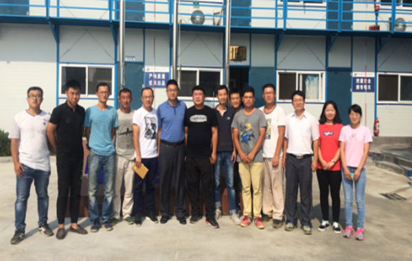 炎炎夏日送清涼，慰問一線勞動者(圖2)