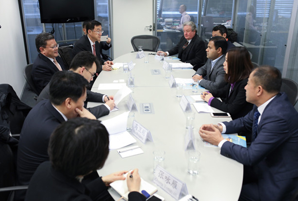 青島市長孟凡利對德才集團英國DC-HD設計院走訪調(diào)研(圖5) 青島市長孟凡利對德才集團英國DC-HD設計院走訪調(diào)研(圖5)