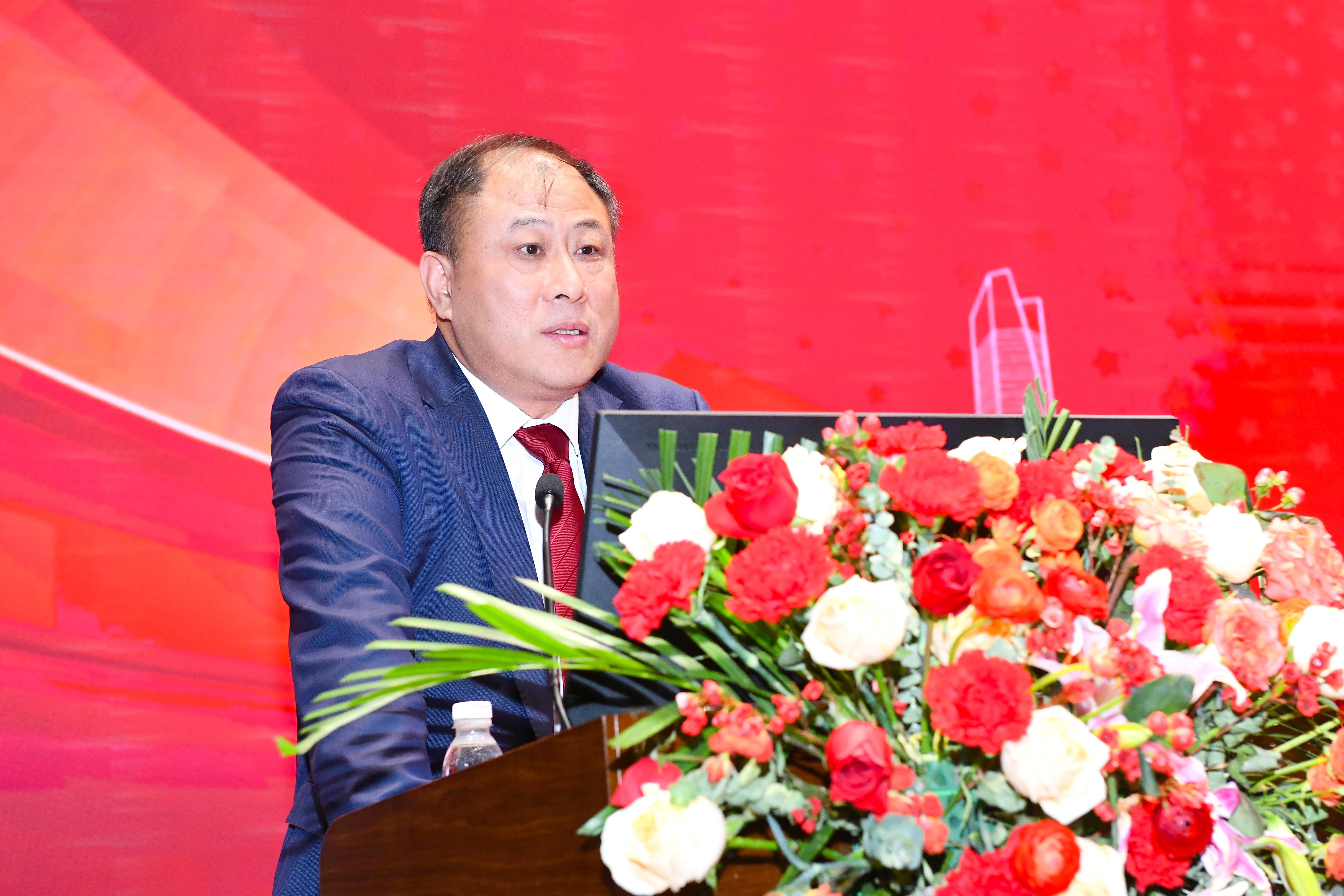 向陽而生，破局進取 | 中建聯(lián)合2023年度總結表彰暨2024年迎新大會勝利召開(圖1)